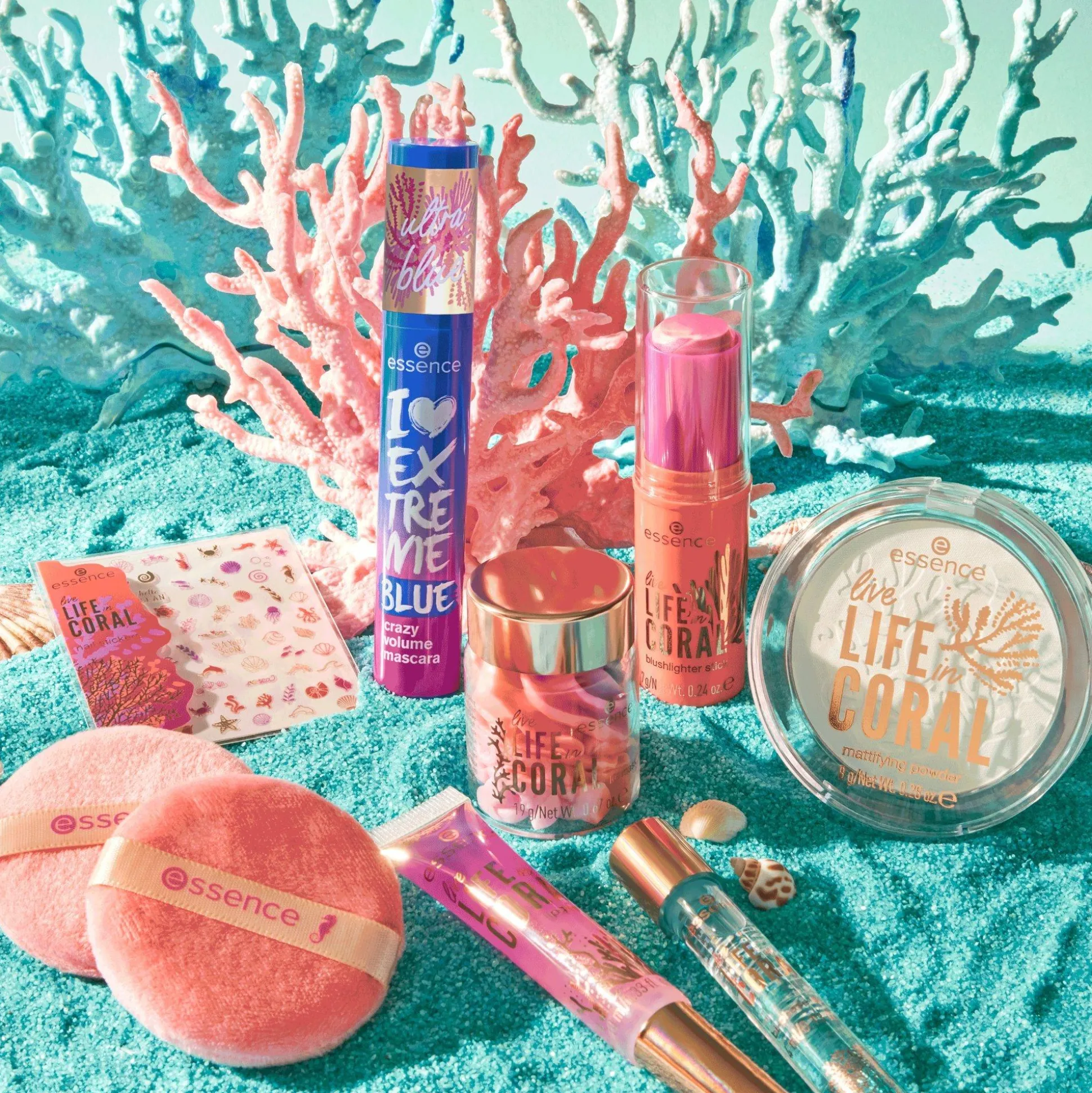 live LIFE in CORAL I LOVE EXTREME BLUE crazy volume mascara^essence Flash Sale