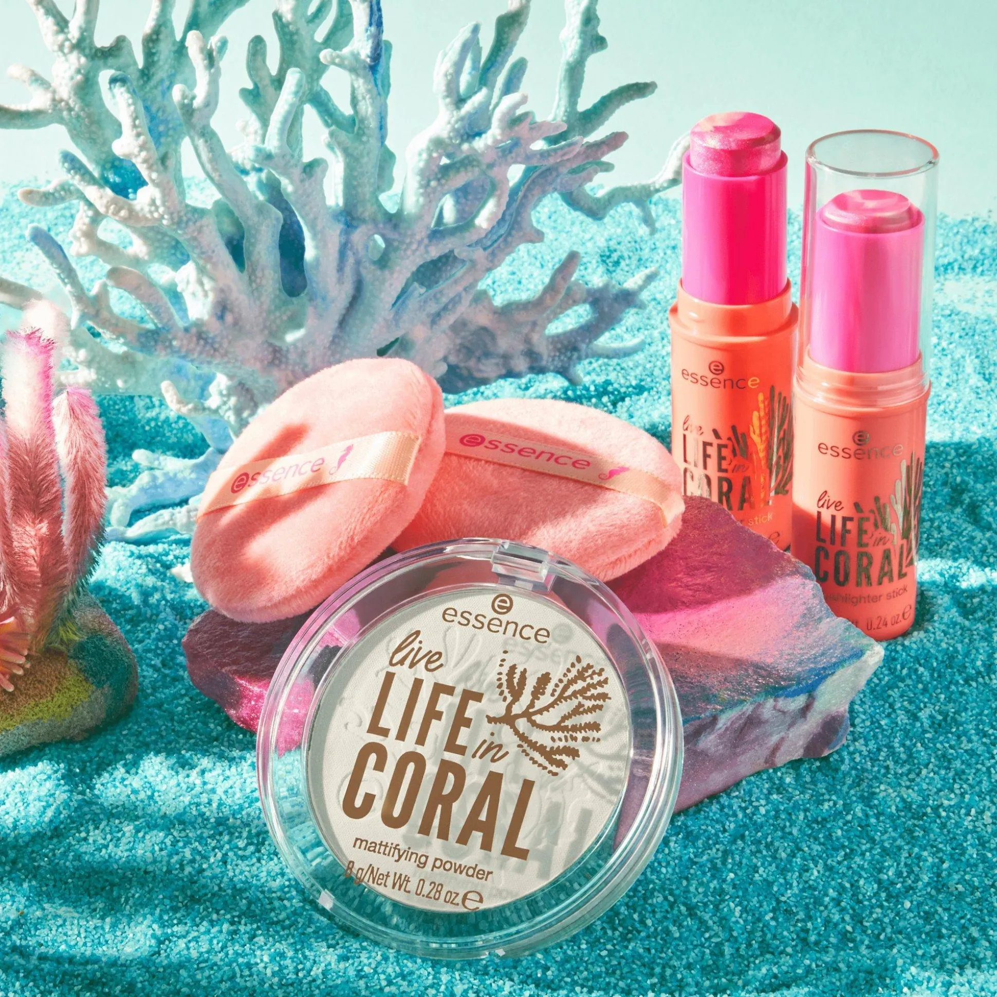 live LIFE in CORAL poeder puff duo^essence Online